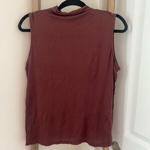Nordstrom Rack - Sleeveless Turtleneck Top - Burgundy - Size Large